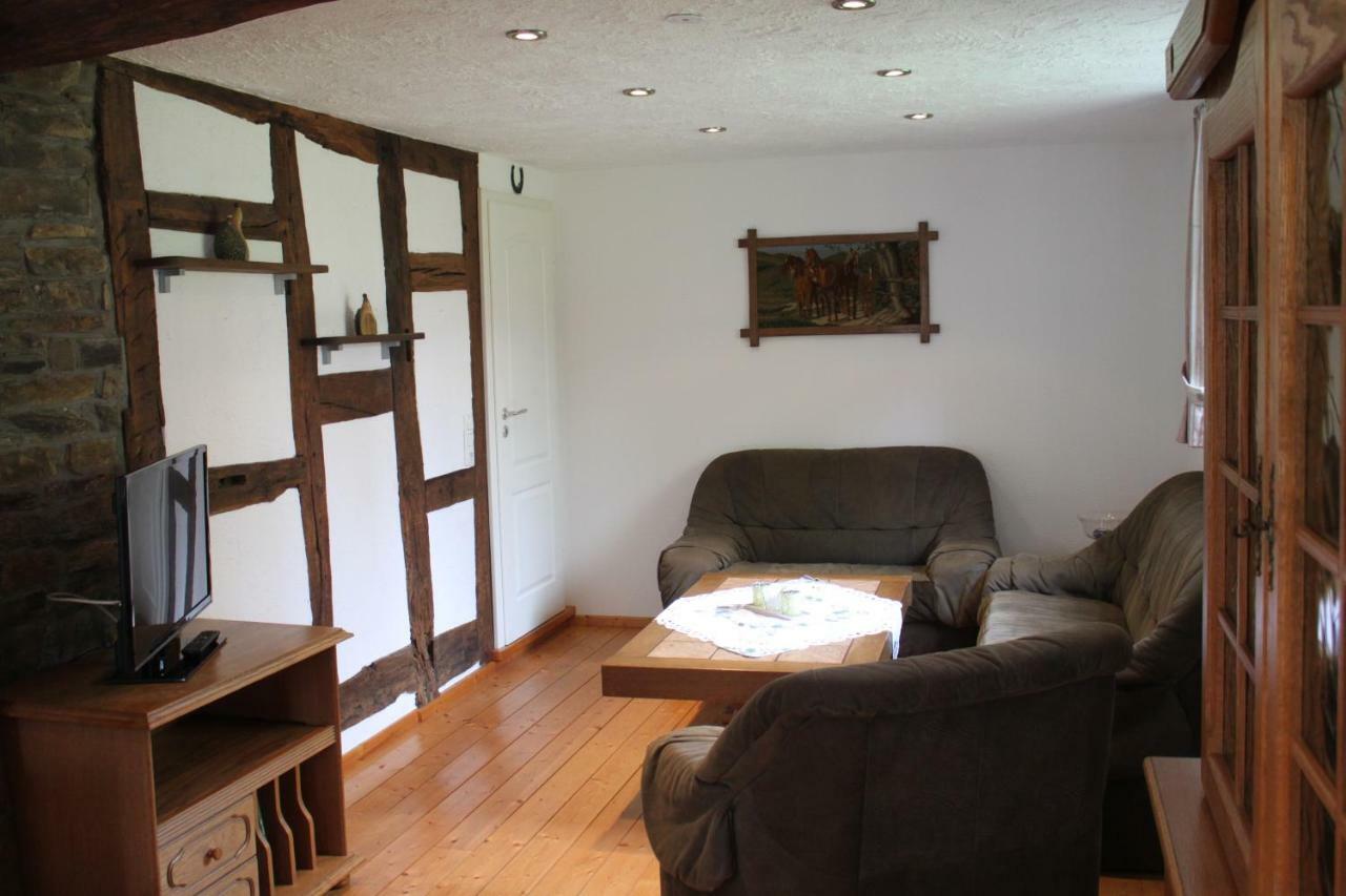 Ferienwohnung Haus Stein Моншау Екстериор снимка