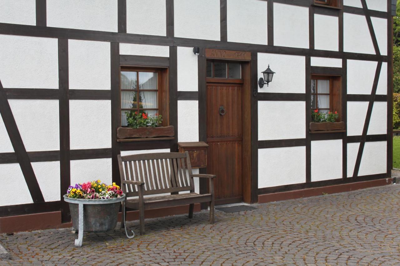 Ferienwohnung Haus Stein Моншау Екстериор снимка